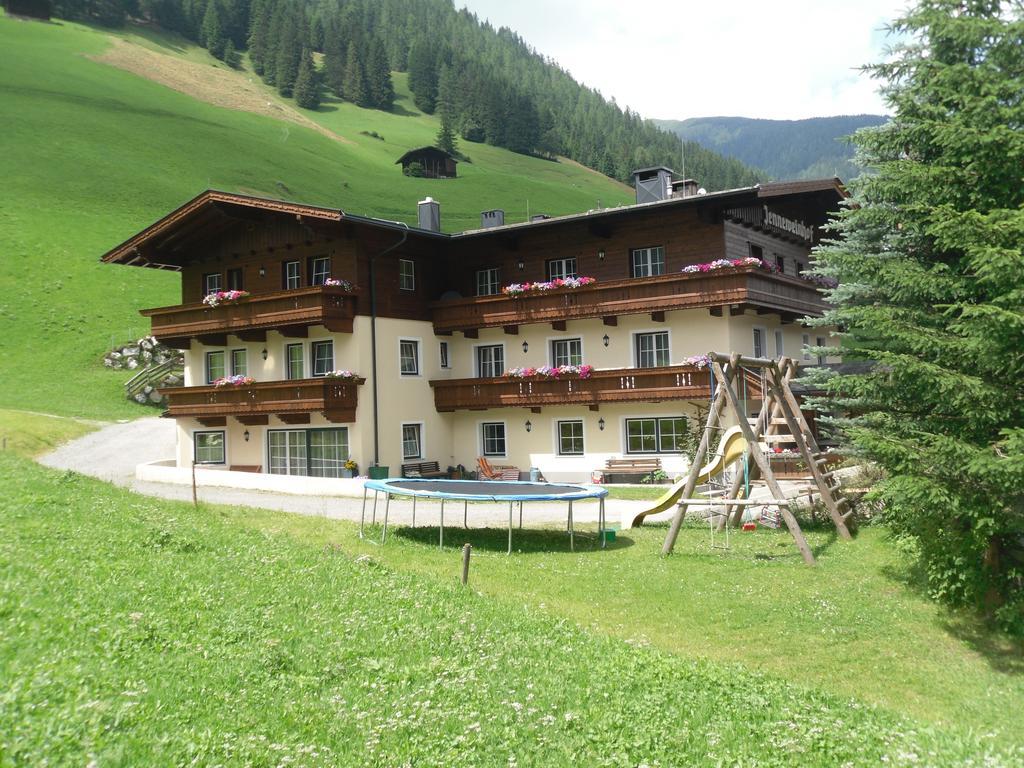 Jenneweinhof Hotel Tux Kültér fotó