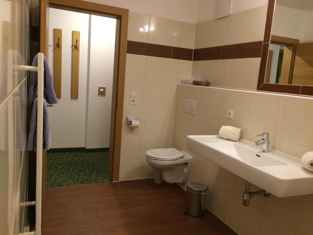 Jenneweinhof Hotel Tux Kültér fotó